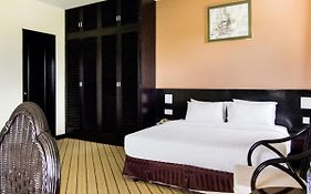 OYO 89693 Perkasa Hotel Keningau Near Hospital Keningau